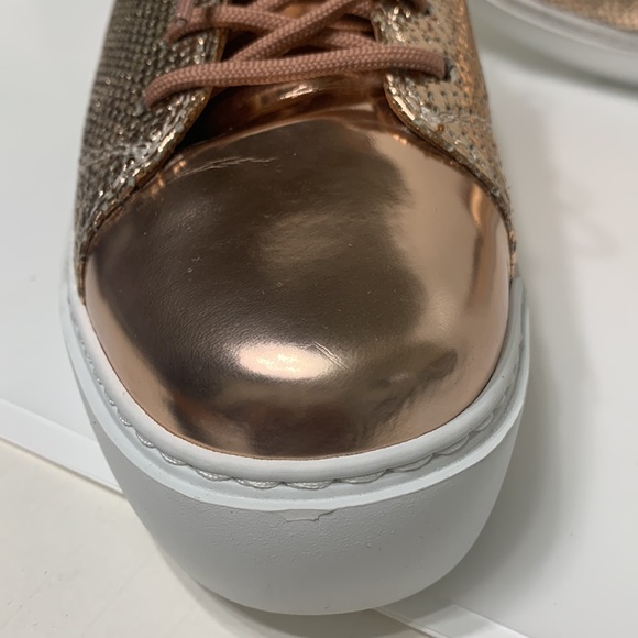 Rose gold sneakers low top EU37 or US7 - Picture 14 of 15
